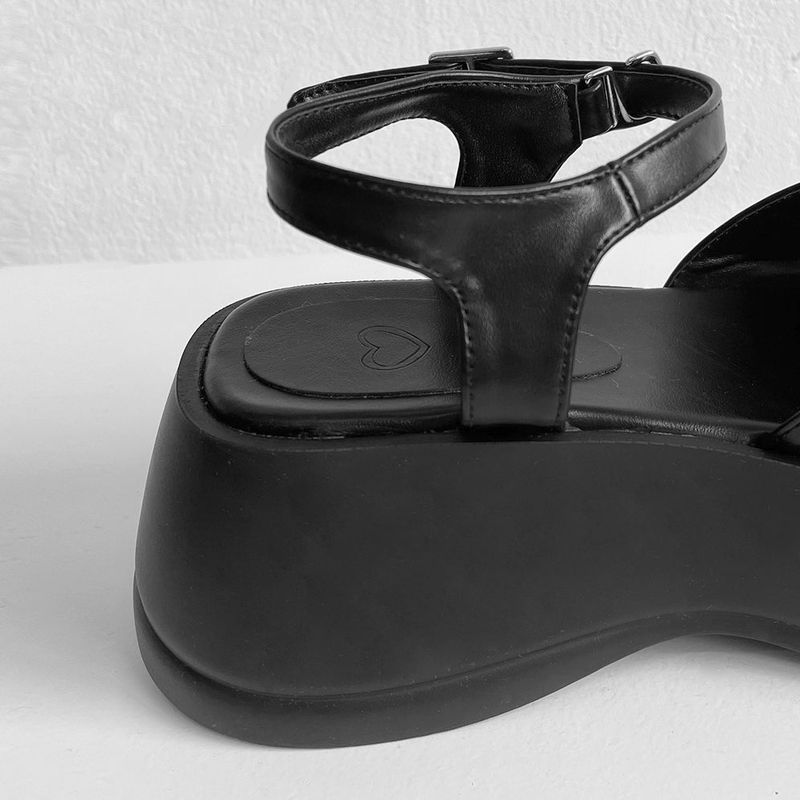 Shimo open toe hoop sandals