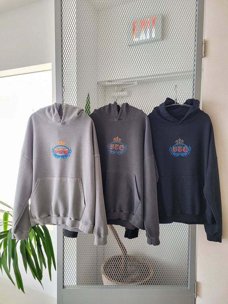 VENTIQUE Pigment Sword King hoodie 2colors