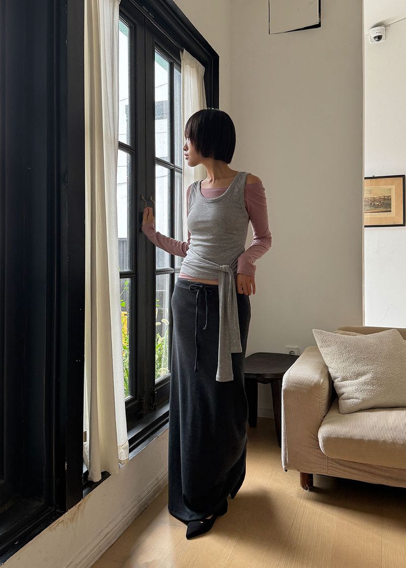 LOW FLOW LONG SKIRT