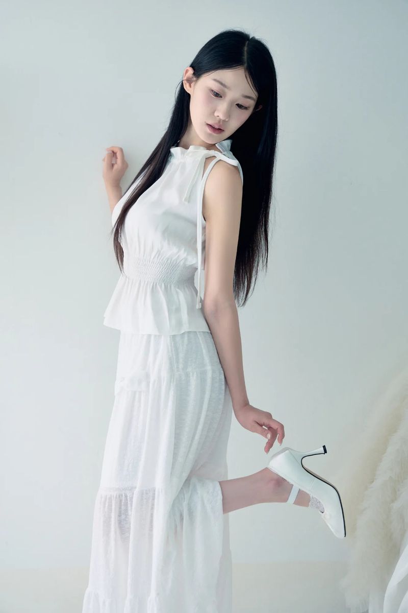 Angel bloom skirt (Ivory)