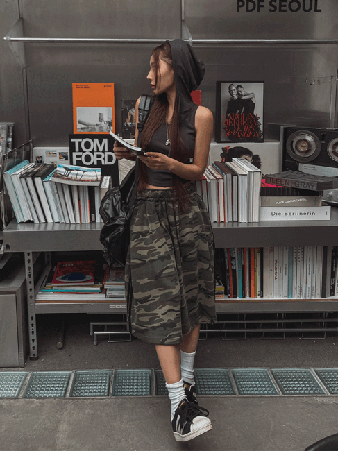 ULAN(ユレン)の「Free Camo Track Bermuda Pants(Pants)」