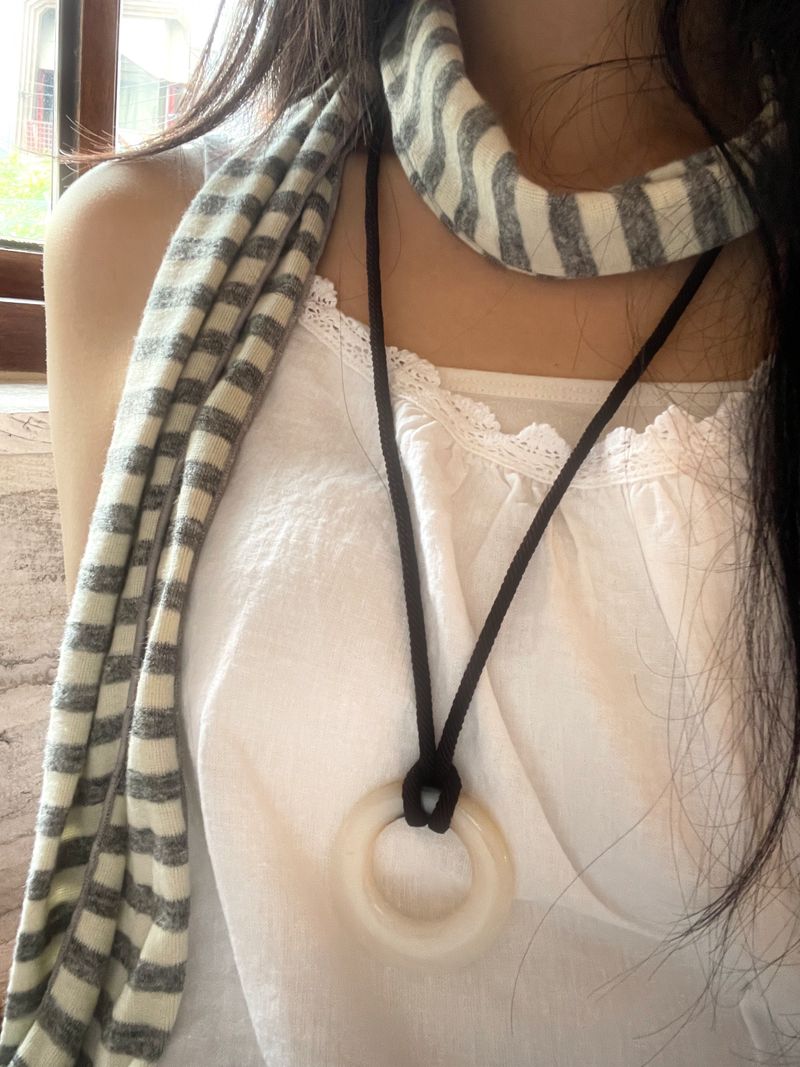 Layered linen sleeveless