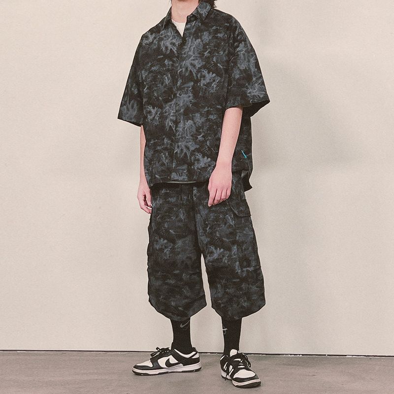 tiedye capri cargo shorts_black