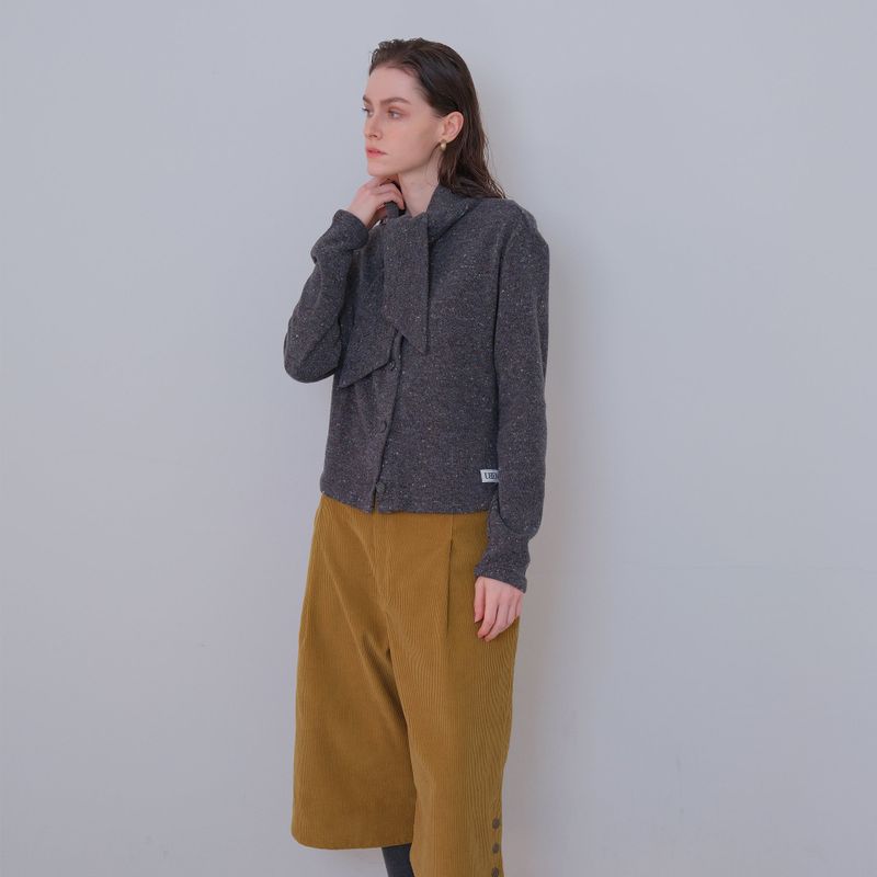 Olive Corduroy Snap Bermuda Pants