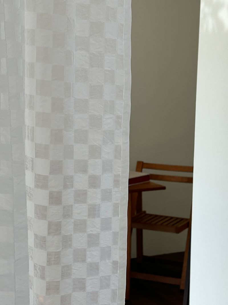 CLEAR CHECK CURTAIN