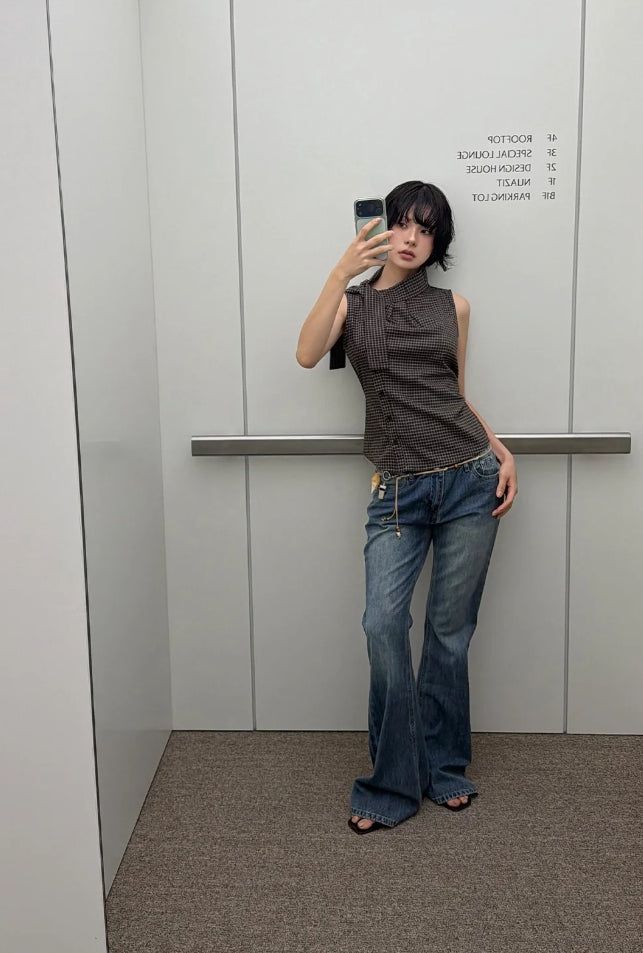 STRAP CHECK SLEEVELESS SHIRT