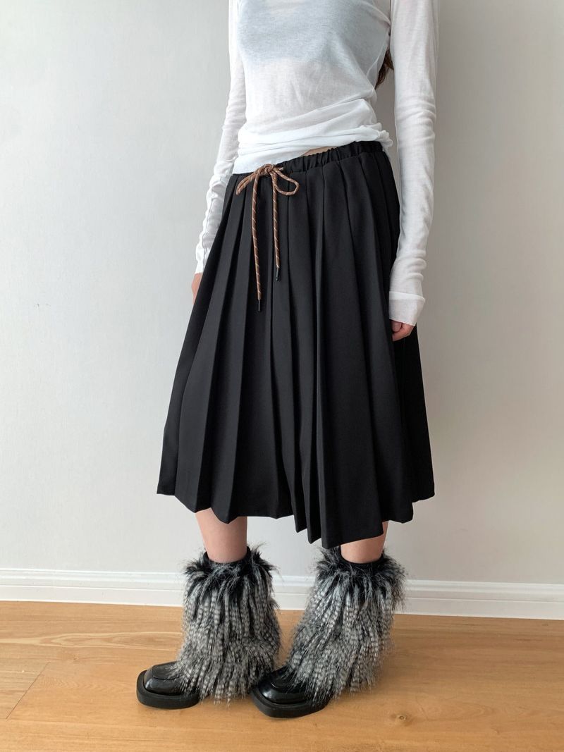 Academy Midi Pleats Banded Waist Skirt