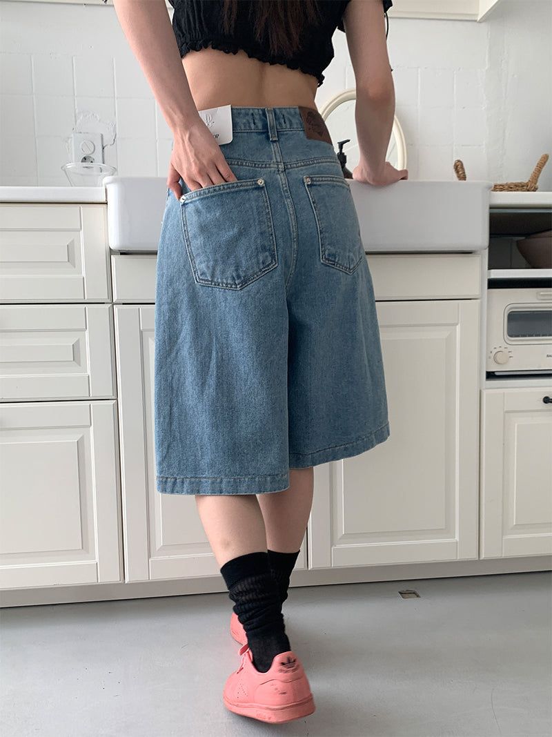 CARAT BERMUDA JEANS