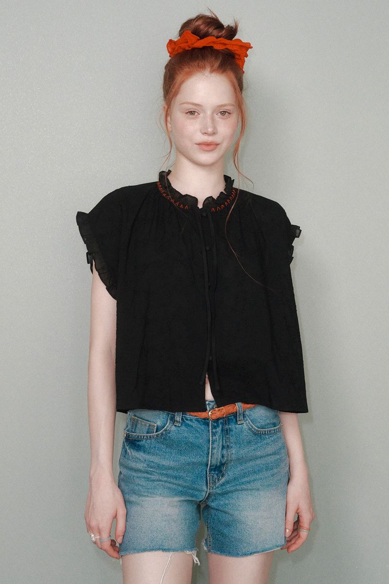 Flower Garden Stitch Blouse [Black]