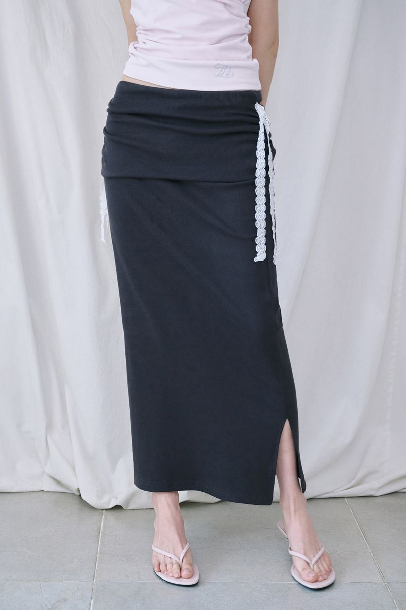 ZANNE（ザンヌ）の「[MADE] ブランシュ レース ウエスト折り返し シャーリング ロングスカート（スカート）」