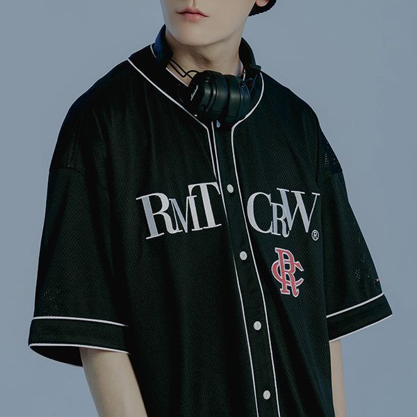 ROMANTIC CROWN（ロマンティッククラウン）の「BASEBALL CLUB JERSEY_BLACK（Tops）」
