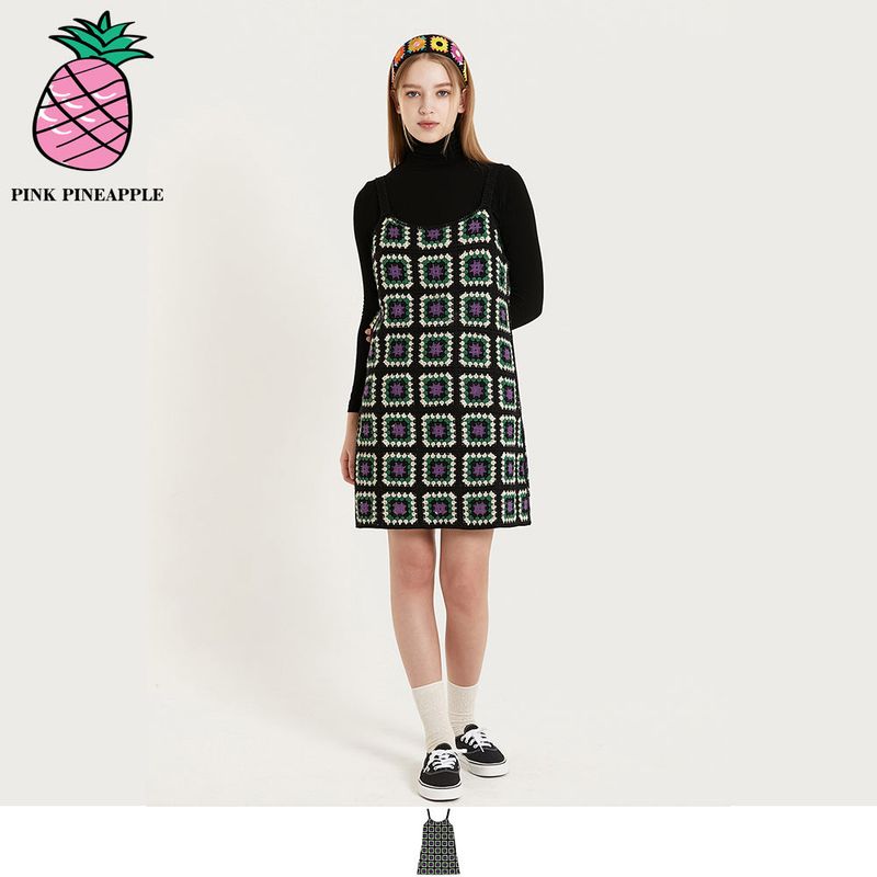 PINK PINEAPPLE（ピンクパイナップル）の「CROCHET DRESS（Dresses）」