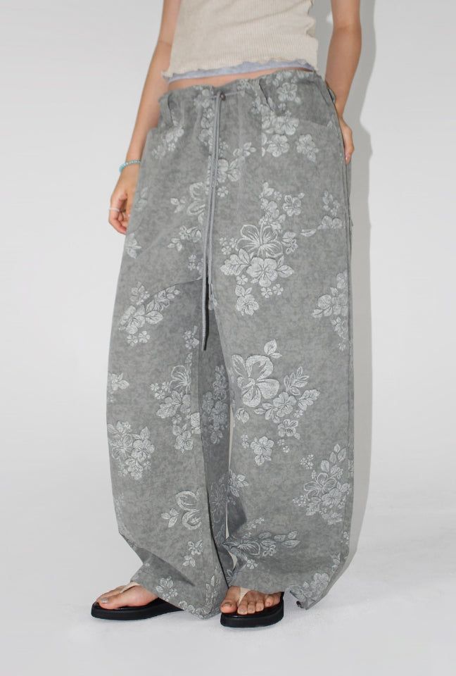 AAKE（アケ）の「RIPSTOP FLOWER WIDE PANTS（Pants）」