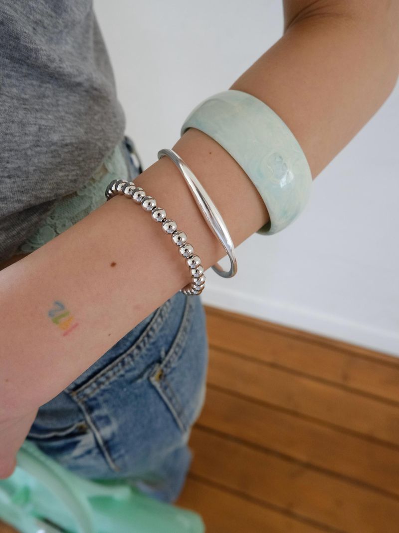 curve slim bangle