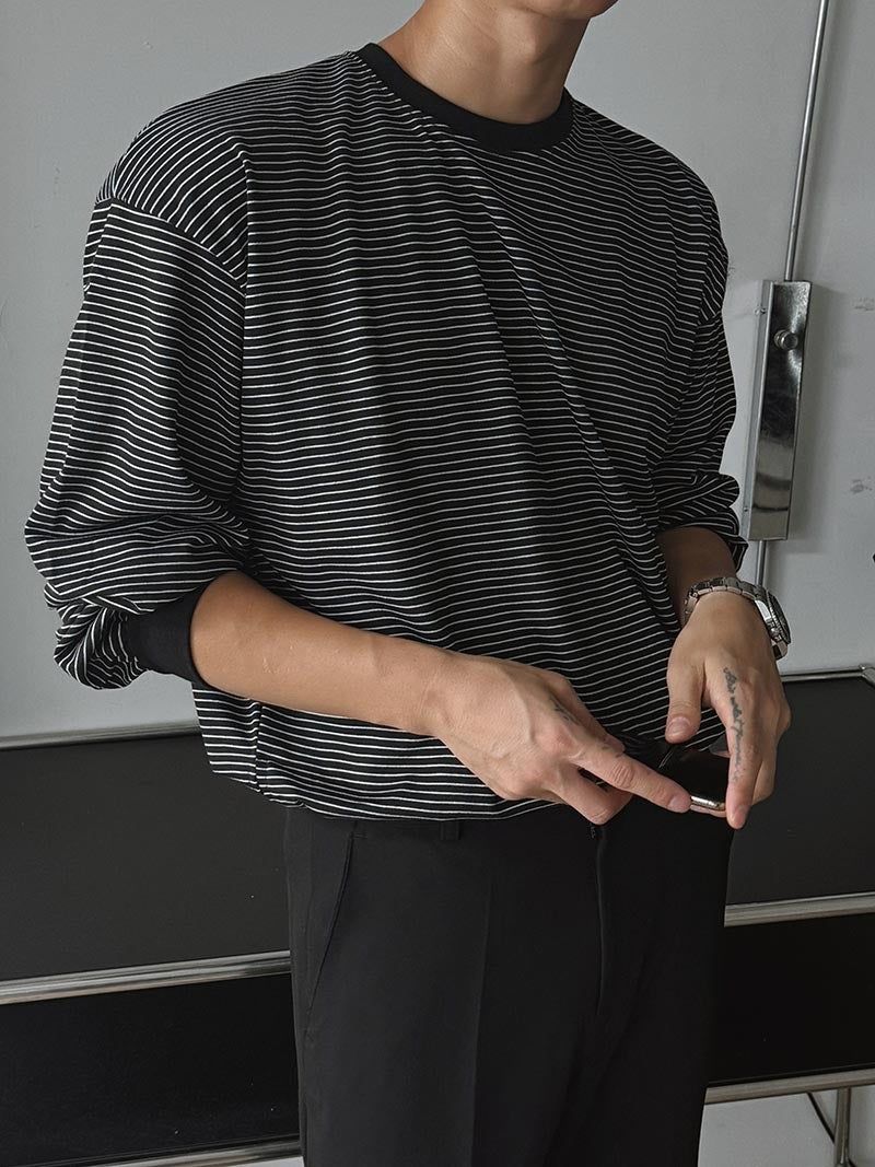 ASCLO Thin Border Slit T Shirt (2color)