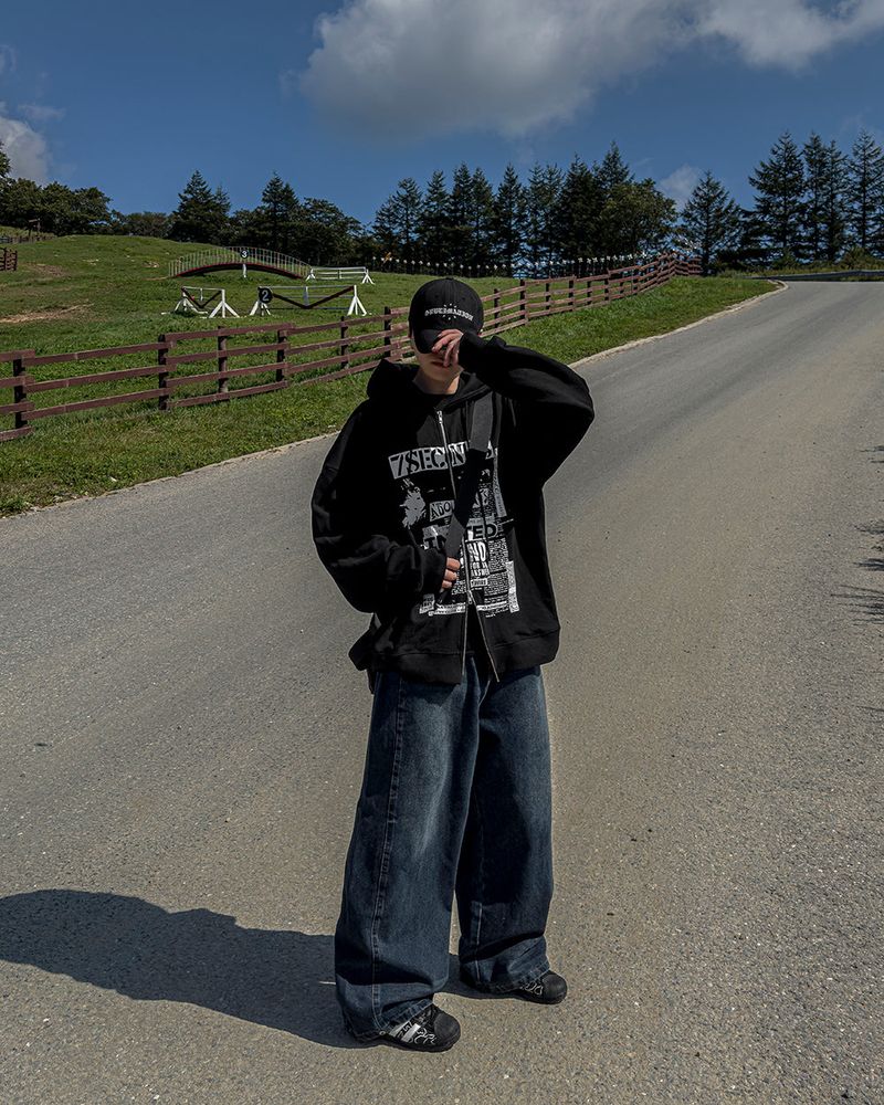 Second Oversized Fit Hoodie Zip-Up