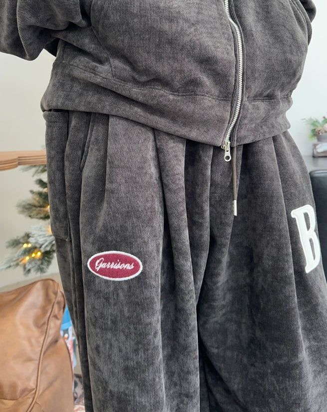 Ruth Velour Patch Training Pants