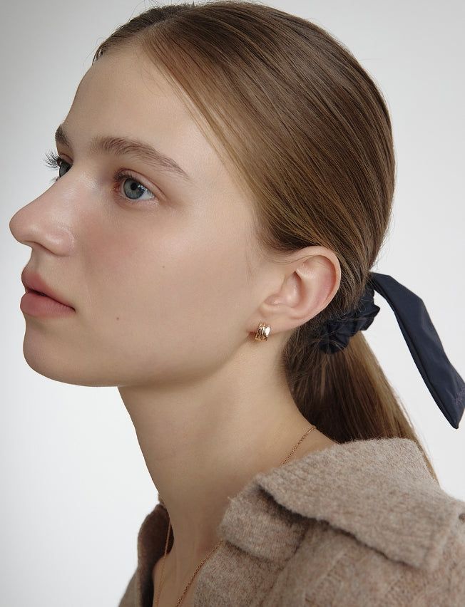 hyeres lor（イエール・ロール）の「26SS★ Triple Silver Cutout One-Touch Earrings S（Accessories）」