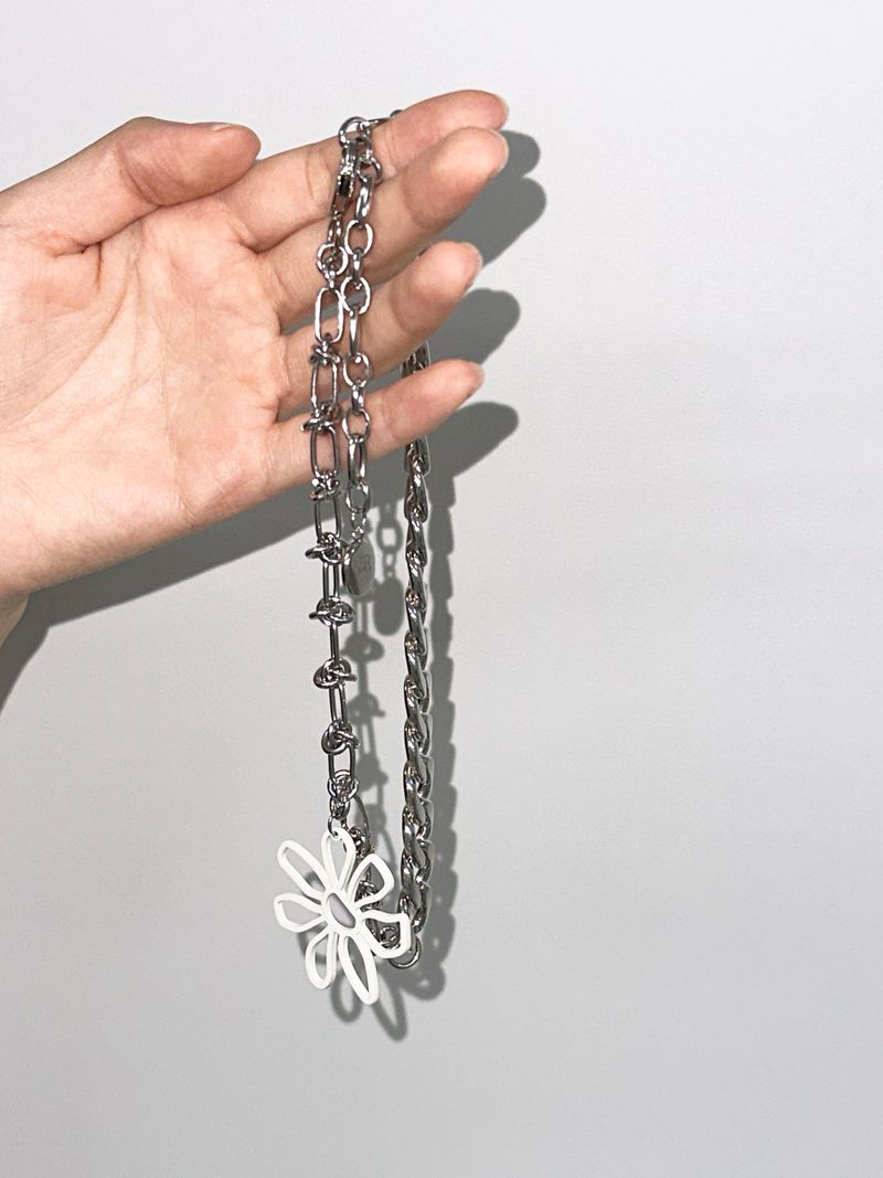 [OBJET] Nareaf snowy chain necklace