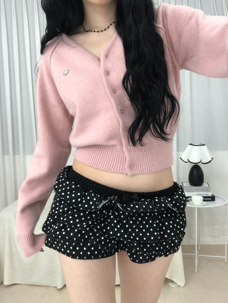 onthenextpage（オンザネクストページ）の「Dot Ribbon Frill Mini Skirt Pants（Skirts）」