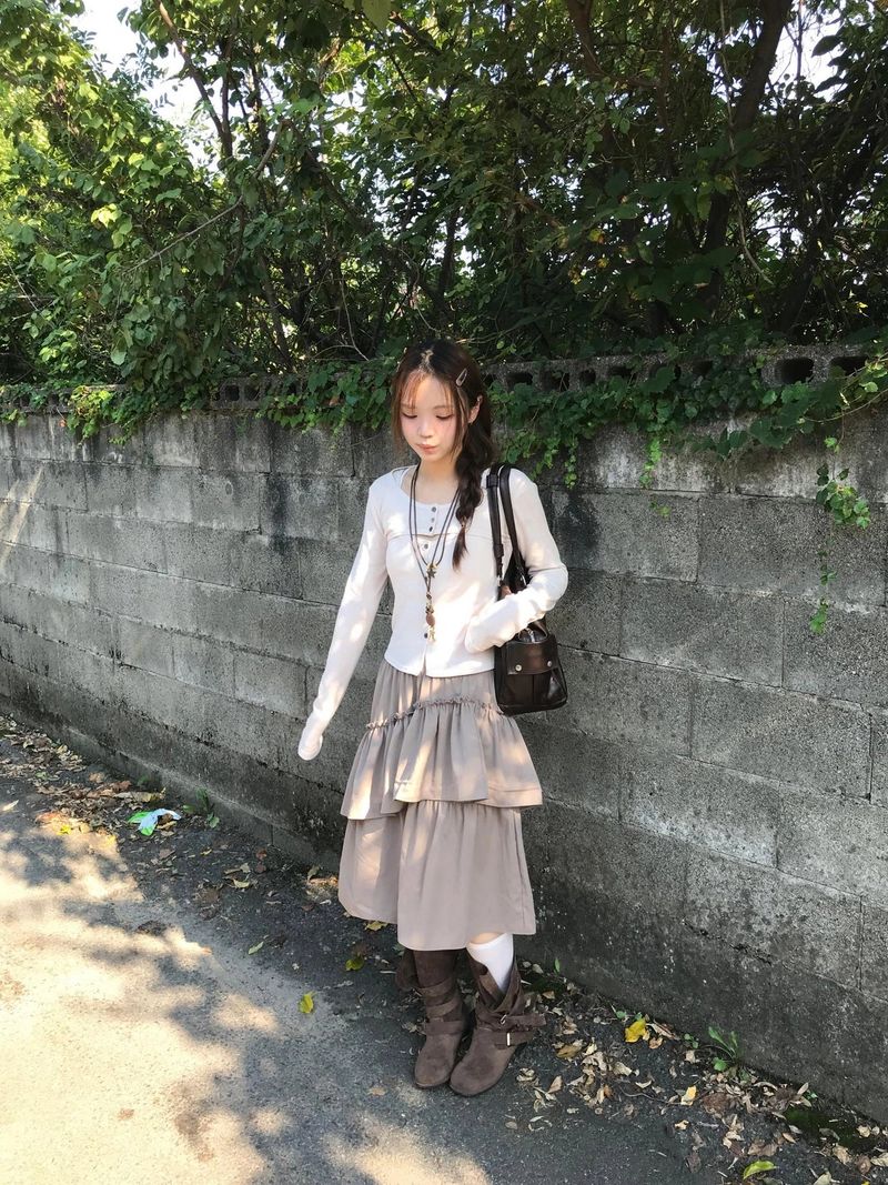 more frill skirt 