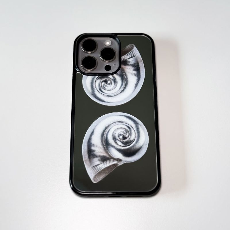 NTA Silverborn Concha Bumper Mirror Phone Case