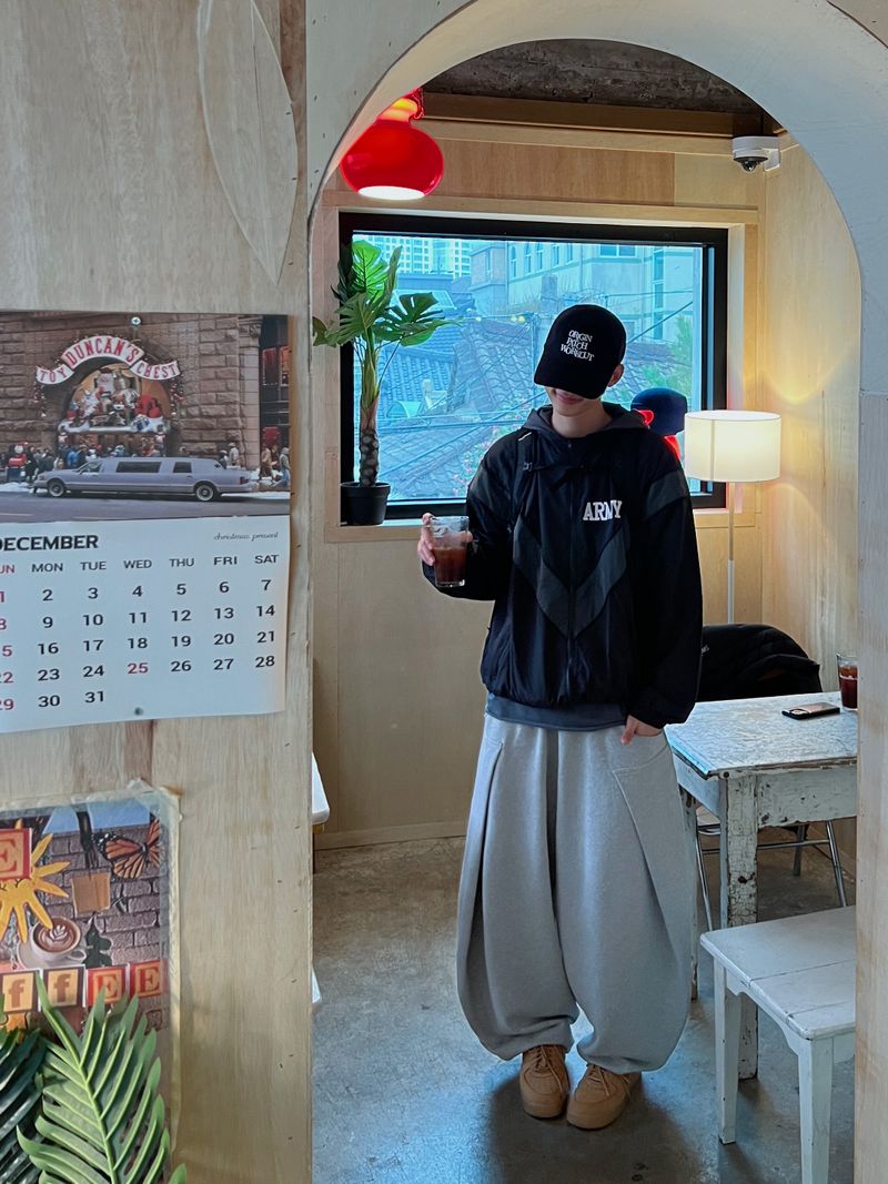 Flap Balloon Sweatpants (4 Colors)