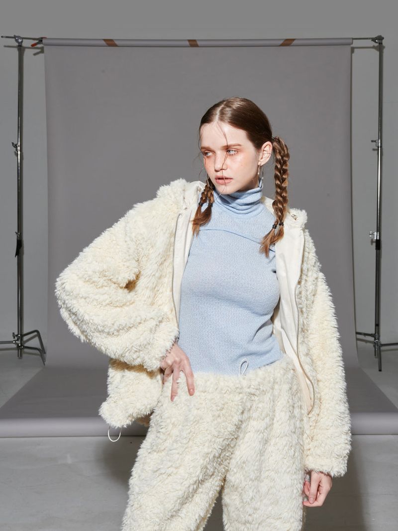 CLUMPY FUR JUMPER