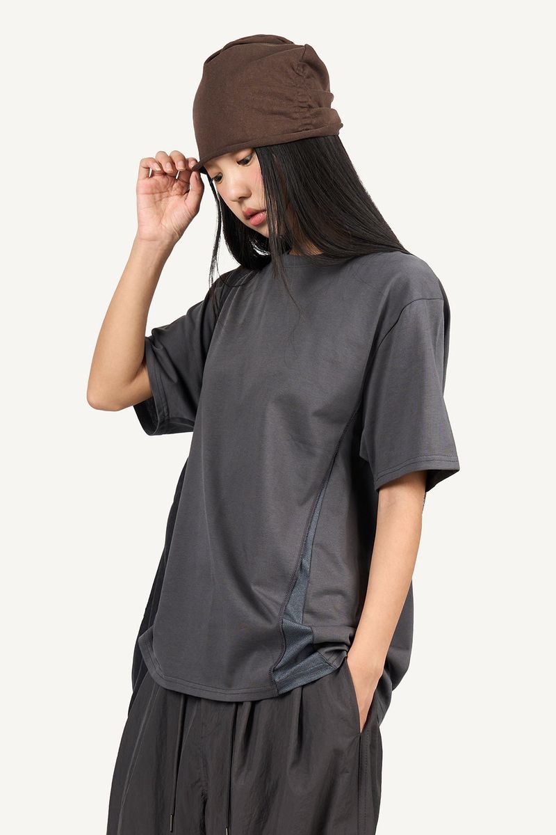 Side color matching T-shirt