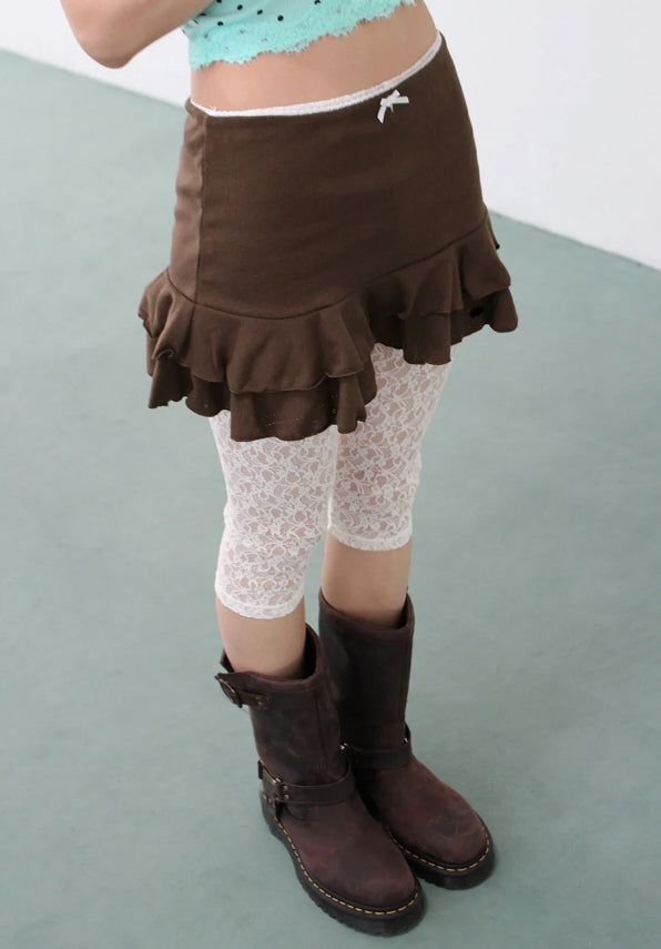 LACE CAPRI LEGGINGS