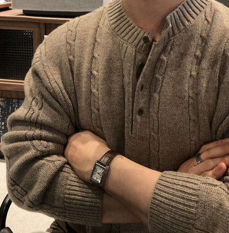 Look & P Henry Neck Button Cable Overfit Knit