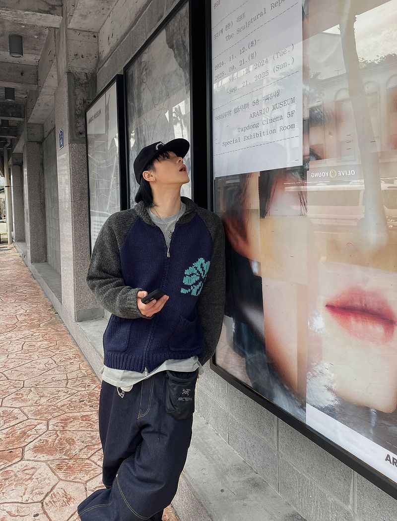 HOLY IN CODE（ホーリーインコード）の「No.1010 clover KNIT zipper CD（Tops）」