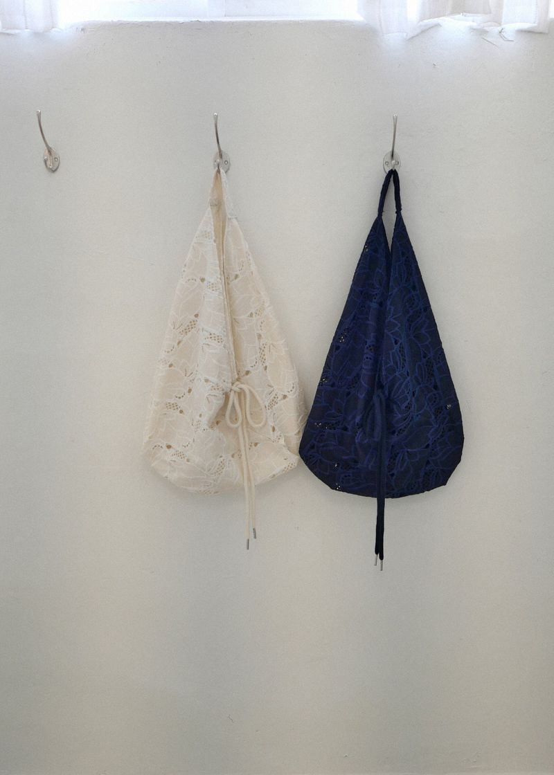 Jeanne Leaf Shoulder Bag_Navy