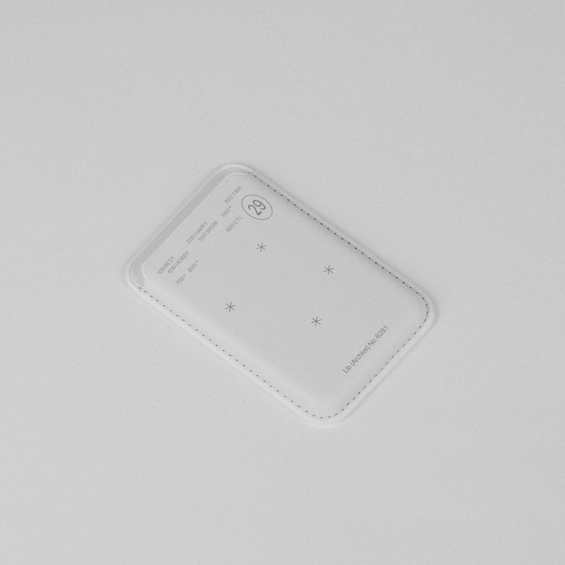 MagSafe Card Wallet - white