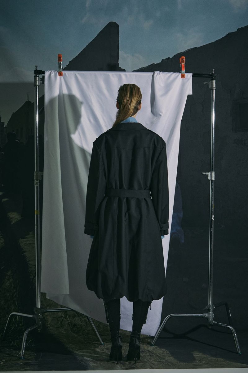 BALLOON TRENCH COAT -CHARCOAL