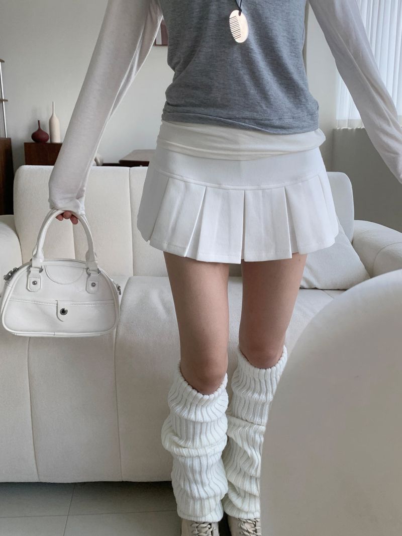 Sunday Pleats Mini Skirt