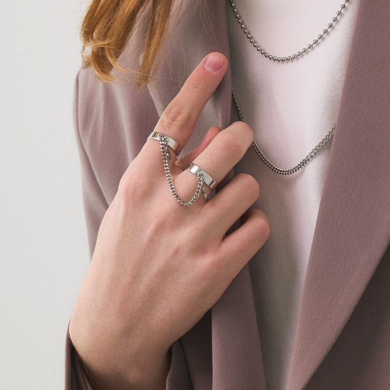 a men's bangle ring_B CLEF NO.2 RNG
