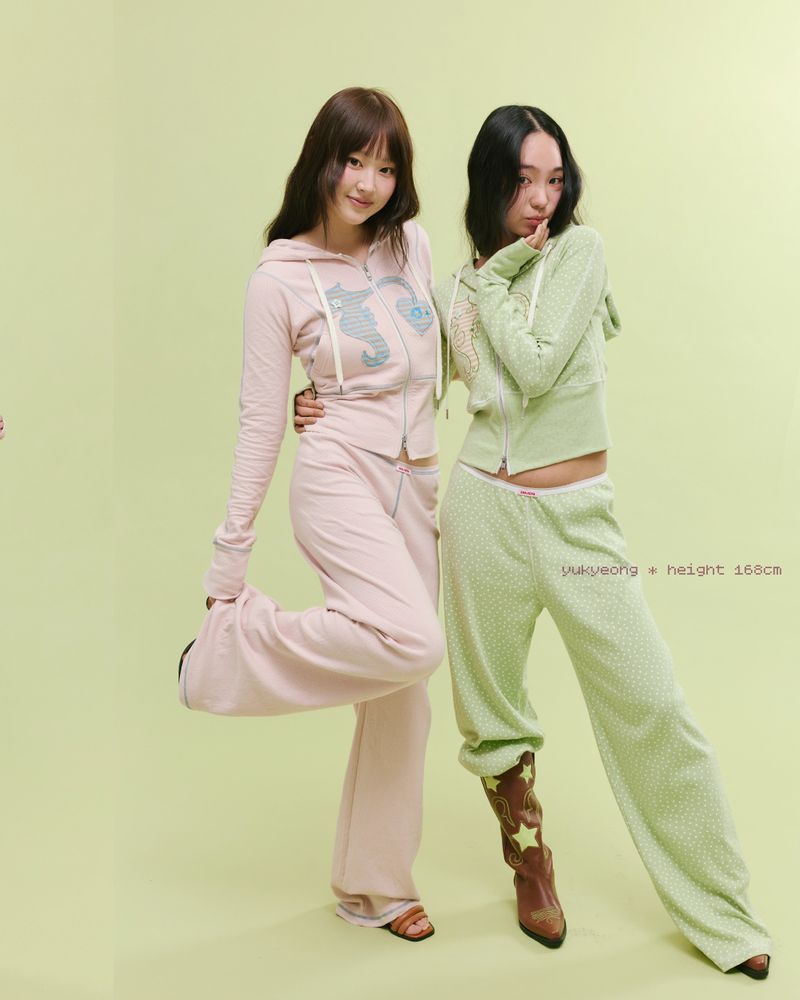 seahorse pants green