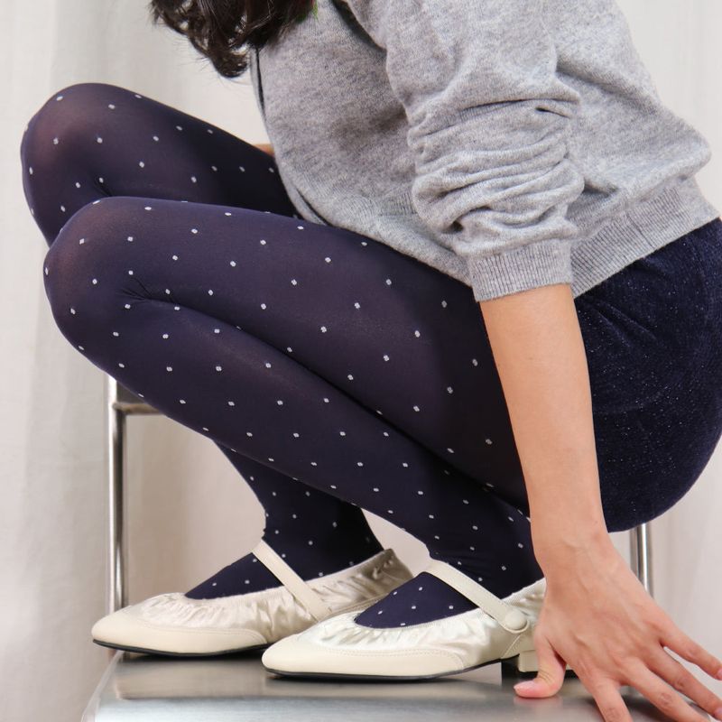 onnitella(オニテラ)の「blueberry sugar dot tights(Fashion Accessories)」