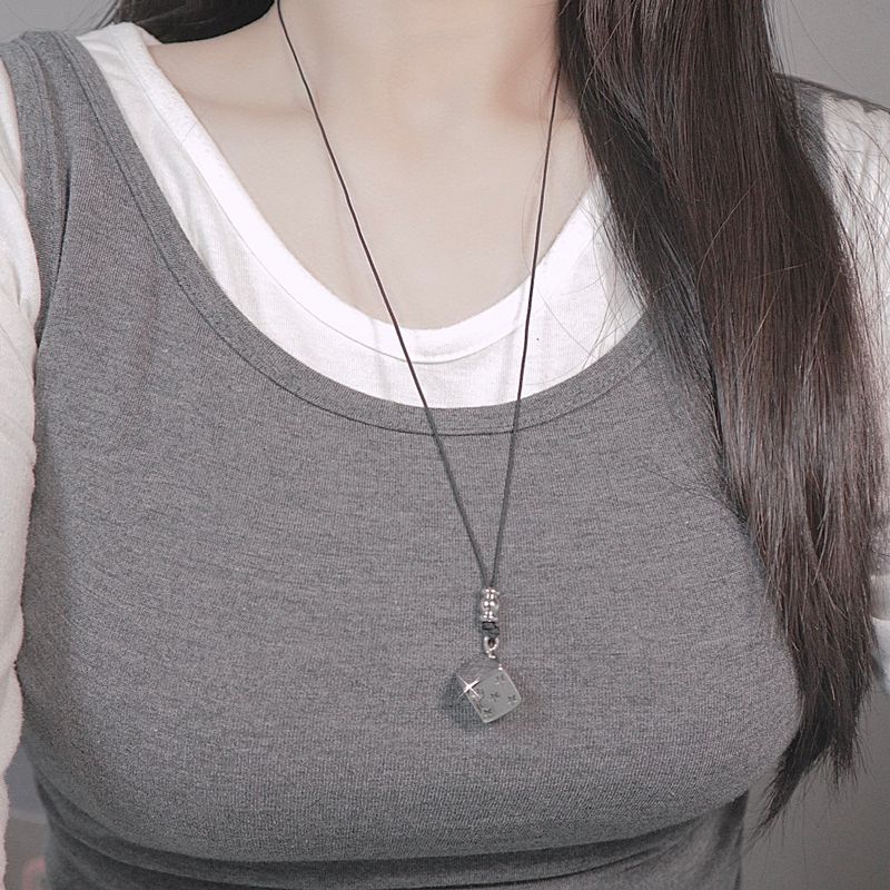star dice candy necklace