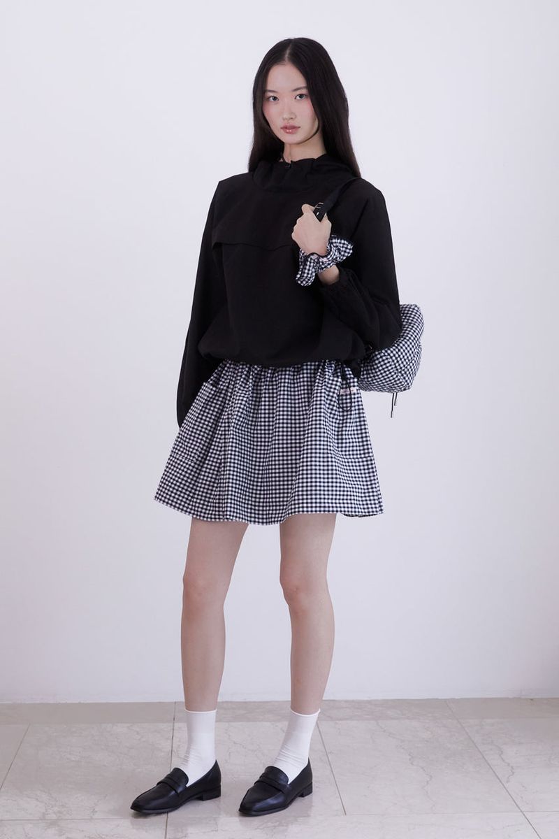 Gingham check pocket shirring mini skirt (BLACK)