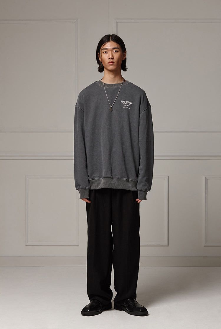 Pigment washed crewneck