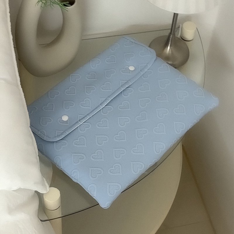 NOT THINK(ノットシンク)の「heart ipad pouch (sky-blue)(Smartphone Accessories)」