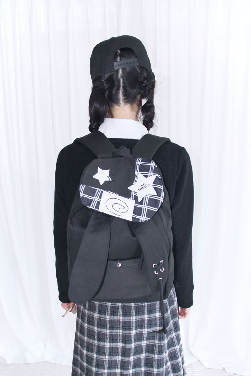 aoyu（アオユ）の「ラビットドロップストリングパッチバックパック (2color)（バッグ）」