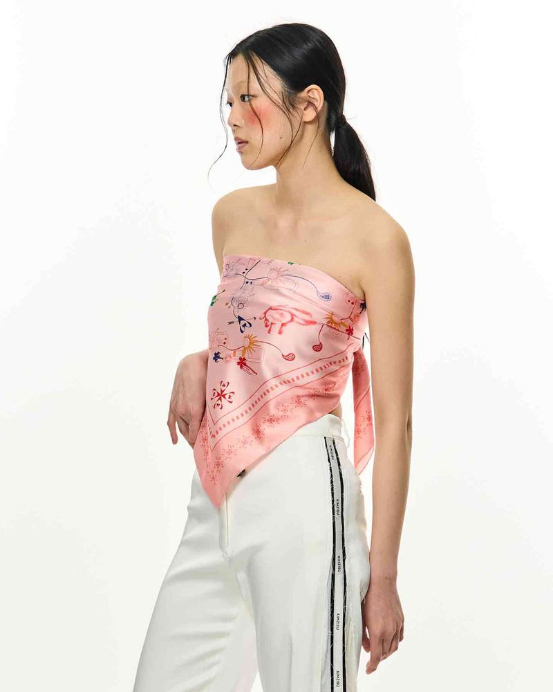 KIMZISU(キムジス)の「JOMO Motif Square Scarf _ Peach(Smartphone Accessories)」