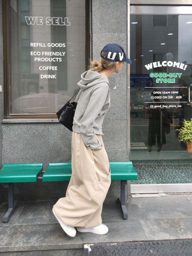 Mile Curved Two-Pocket Sweatpants (6c)
