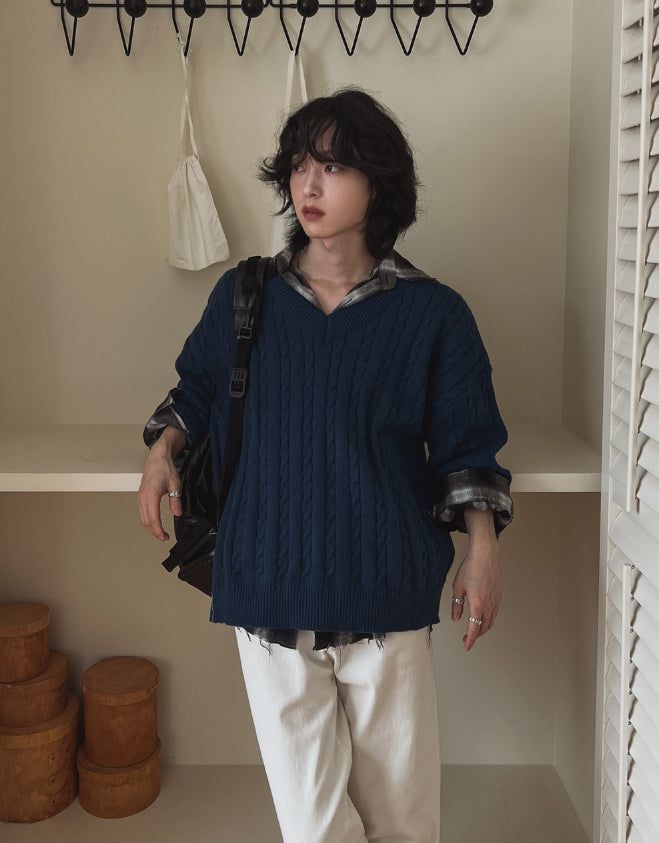 Little V-neck Cable Knit