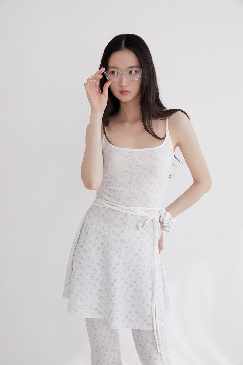 Flower strap mini dress(BLUE)