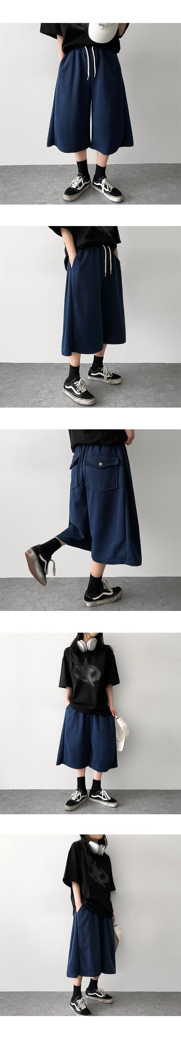 Montic Back Pocket Side Pintuck Banding Shorts