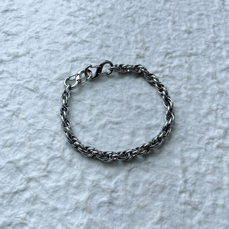 Double Twist Chain Bracelet